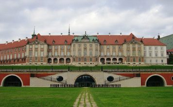 Warszawa Zwiedzanie – jak to działa?