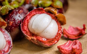 Jaki smak ma mangostan? Jaki smak ma mangostan?