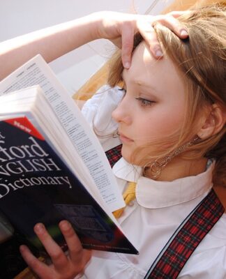 Jakiego języka najszybciej nauczy się Polak?