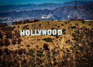 Ile godzin trwa lot do Los Angeles? Ile godzin trwa lot do Los Angeles?