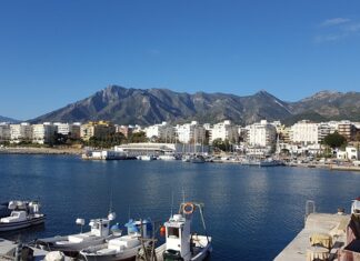 Czy w Marbelli jest lotnisko?