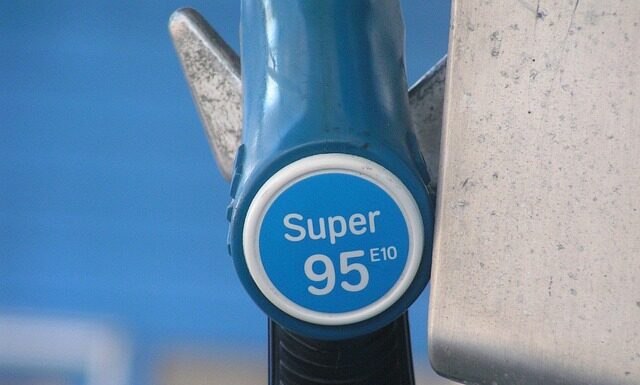 Ile waży 1 litr złota?