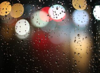 Czy trzeba mieć światła z tyłu?