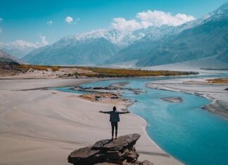 Ile trwa lot do Ziemi Świętej? Ile trwa lot do Ziemi Świętej?