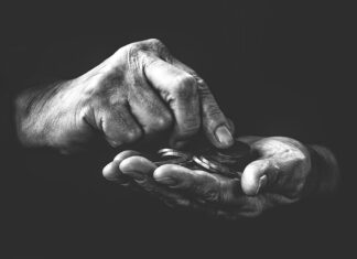 W jakim kraju dostaje się pieniądze za chodzenie do szkoły? W jakim kraju dostaje się pieniądze za chodzenie do szkoły?