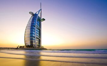 Jak długo leci się do Dubaju? Jak długo leci się do Dubaju?