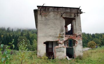 Co grozi za wejście do pustostanu?