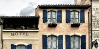 Czego unikać w hotelu?