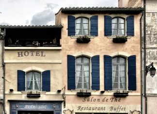 Czego unikać w hotelu?