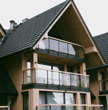 Które dzielnice i apartamenty w Zakopanem gwarantują ciszę i spokój
